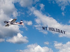 Flugzeug im Bannerschlepp