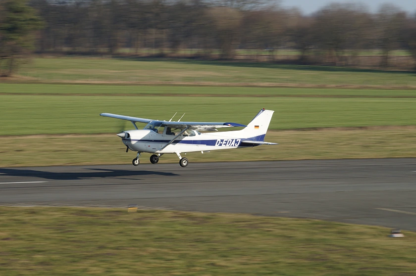 Cessan 172 M